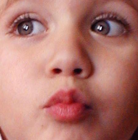 kiss